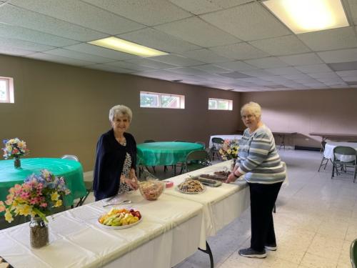 Grave Marking of Member, Anne Ingle, on June 12 in Bolivar, TN. Regent Karen Kivette, Vice Regent Melissa Tanner, Recording Secretary Andrea Riddle and Past Regent Linda Lopez attended. Members of the Hatchie Chapter, Anne’s original chapter, were also present and participated in the ceremony.